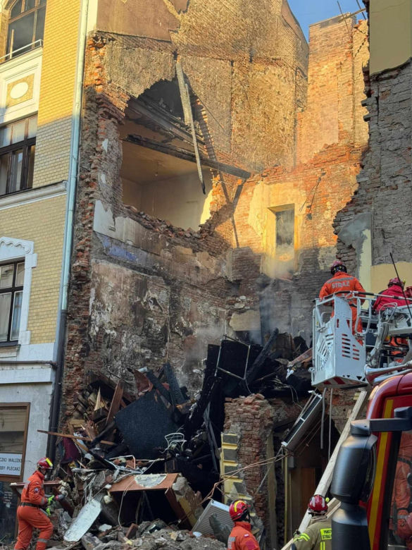 Akcja ratownicza w zawalonej kamienicy w Cieszynie