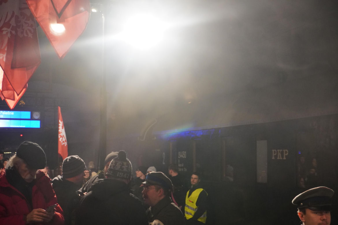 Inscenizacja przyjazdu Ignacego Paderewskiego do Poznania w przeddzień rocznicy wybuchu Powstania Wielkopolskiego