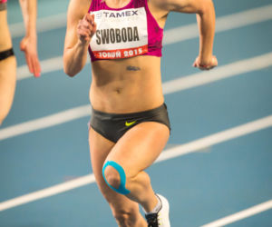 18-letnia Ewa Swoboda bez tatuaży
