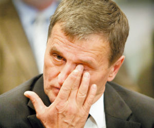 Kapitan Tadeusz Wrona