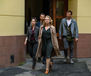 Komisarz Mama 2. Maria Matejko (Paulina Chruściel), aspirant Rybczyński (Arkadiusz Smoleński) i aspirant Mazur (Anna Matysiak), podkomisarz Żeromski (Wojciech Zieliński).