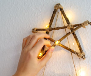 Choinka ścienna DIY