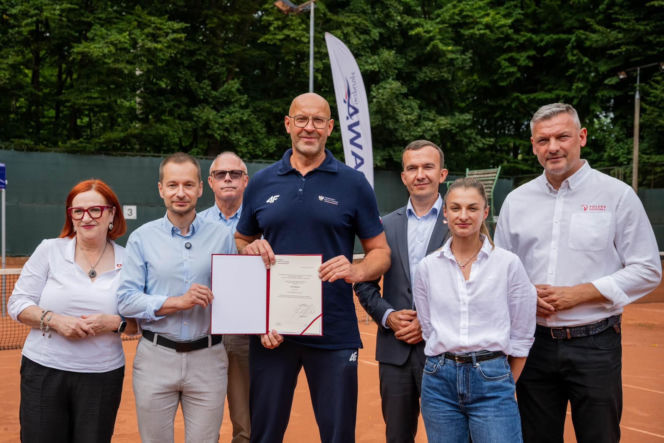 3 miliony dla Iławy na budowę całorocznych kortów do tenisa ziemnego