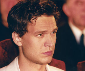 Michał Żebrowski od lat wciela się w Falkowicza w Na dobre i na złe. Już na początku kariery aktorskiej był bożyszczem kobiet [GALERIA]