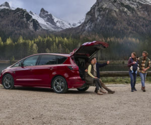 Ford S-MAX Hybrid