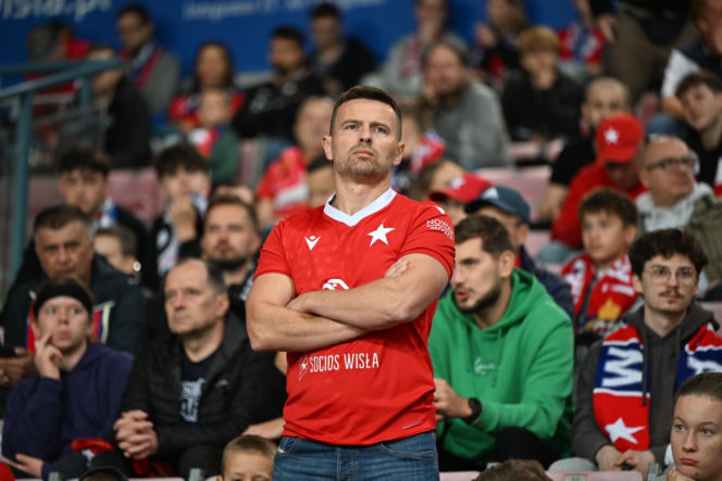 Tak kibice Wisły Kraków bawili się na trybunach. Znajdź się na zdjęciach