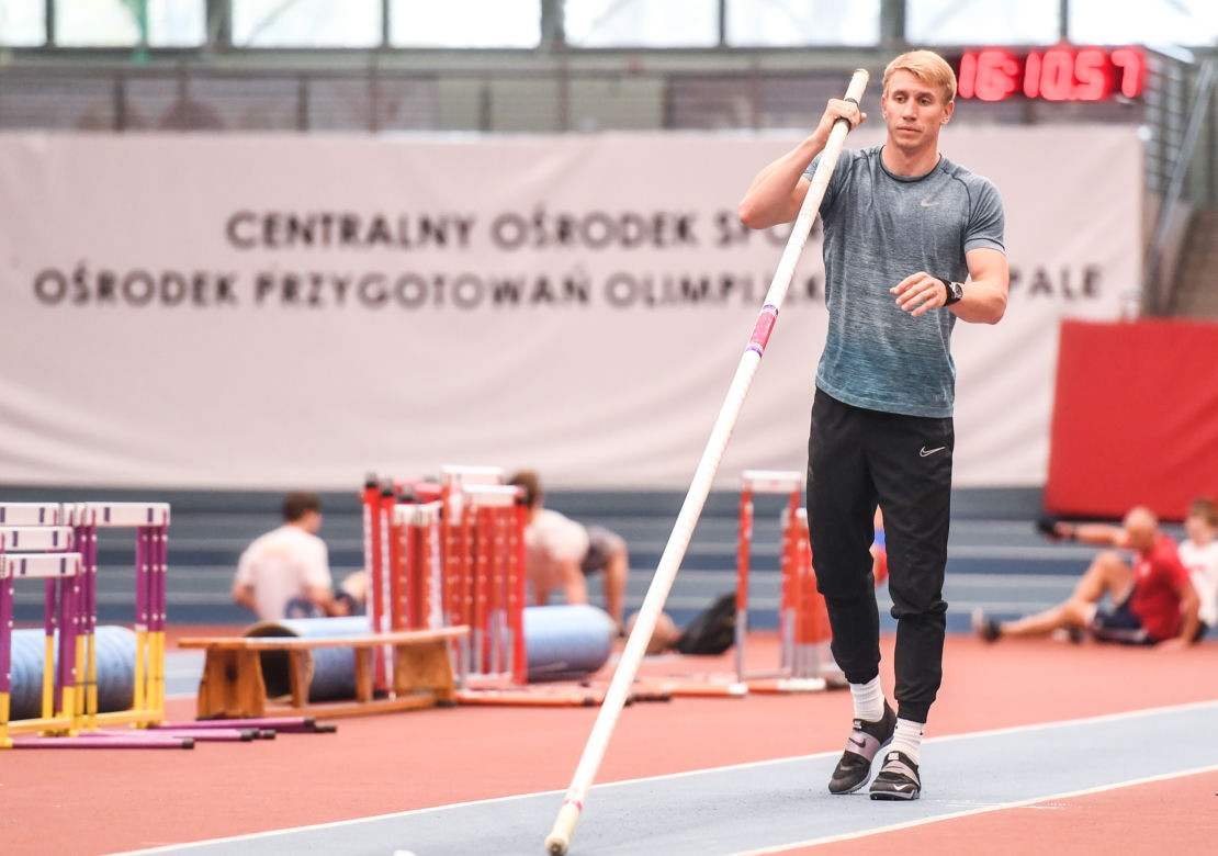 Piotr Lisek: -Nie urodził się jeszcze taki, który przeskoczyłby Duplantisa