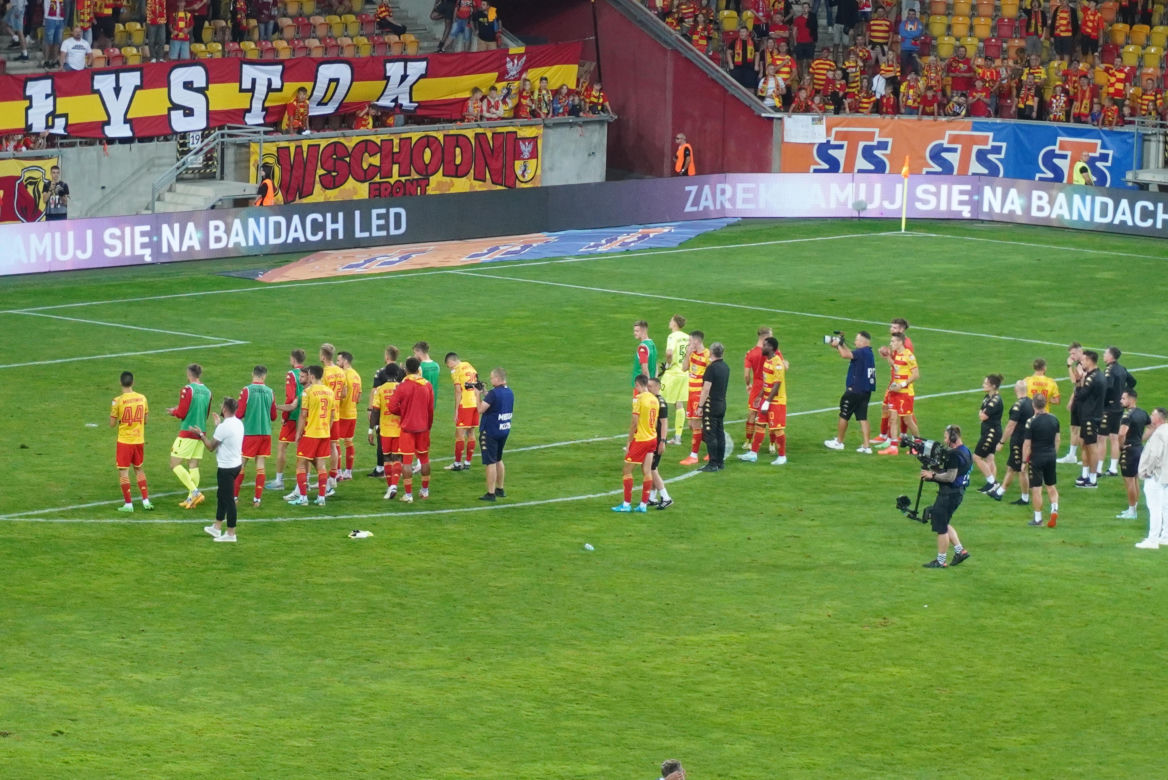 Jagiellonia-Poniewież. Liga Mistrzów i Eska Summer City na Stadionie Miejskim w Białymstoku
