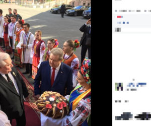 Wałęsa ZNÓW został profesorem, a nie ma nawet matury