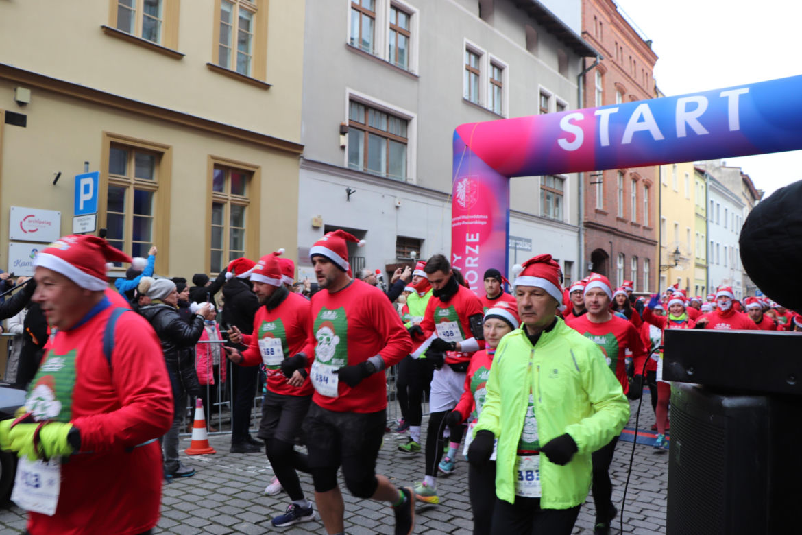 22. Festiwal Biegów św. Mikołajów. Szczytny cel i wspólna zabawa. To było niezwykłe wydarzenie