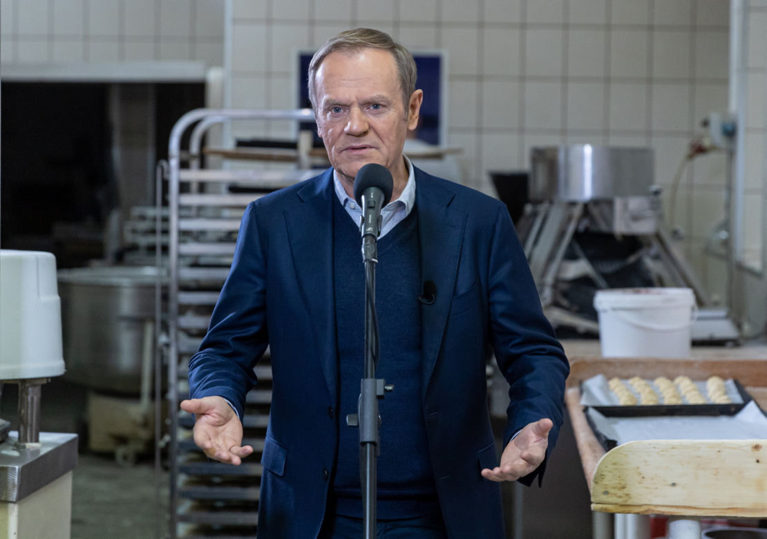 Donald Tusk w piekarni o cenach gazu