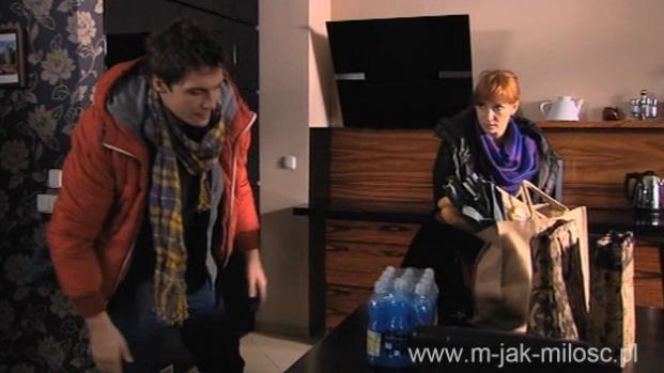 M jak MIŁOŚĆ odc. 994. Marcin (Mikołaj Roznerski), Agnieszka (Magdalena Walach)