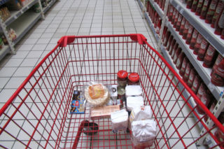 Cukier to dopiero początek. TE produkty znacznie podrożeją lub znikną z półek! 