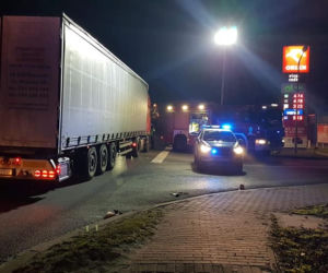 Tir potrącił starszą kobietę w Rakoniewicach