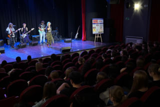 Międzyszkolny Festiwal Piosenki Obcojęzycznej