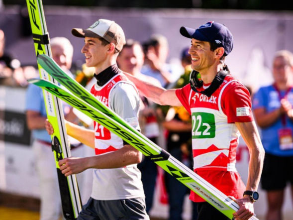 Kamil Stoch już nie skacze, ale dba o następcę. 18-latek idzie w jego ślady! Jestem wdzięczny