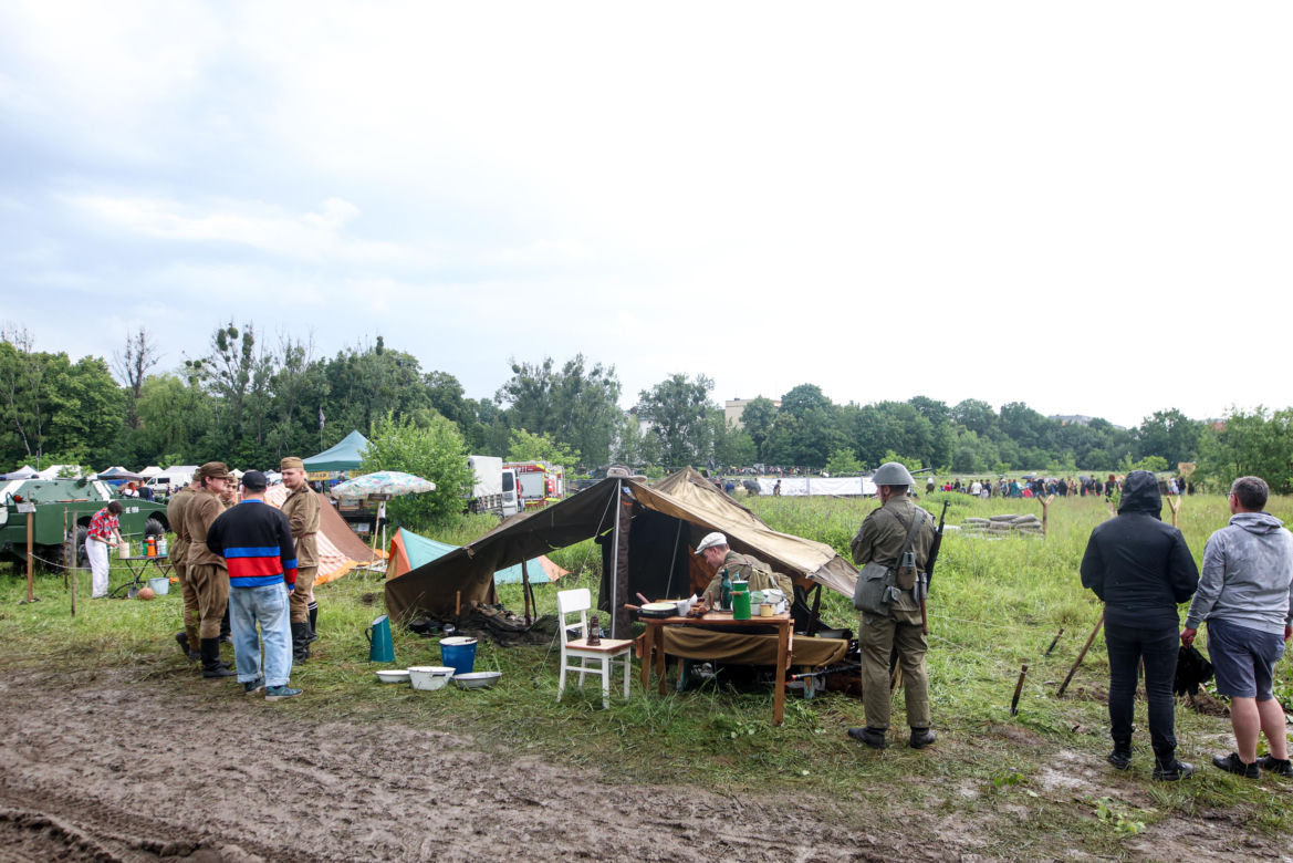 Śląskie manewry 2025. W Bytomiu trwa 20. Zlot pojazdów militarnych