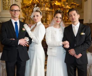 Na Wspólnej odcinek 2000, Monika (Sylwia Gliwa), Damian (Waldemar Błaszczyk), Joanna (Anna Cieślak) i Bogdan (Wojciech Brzeziński)