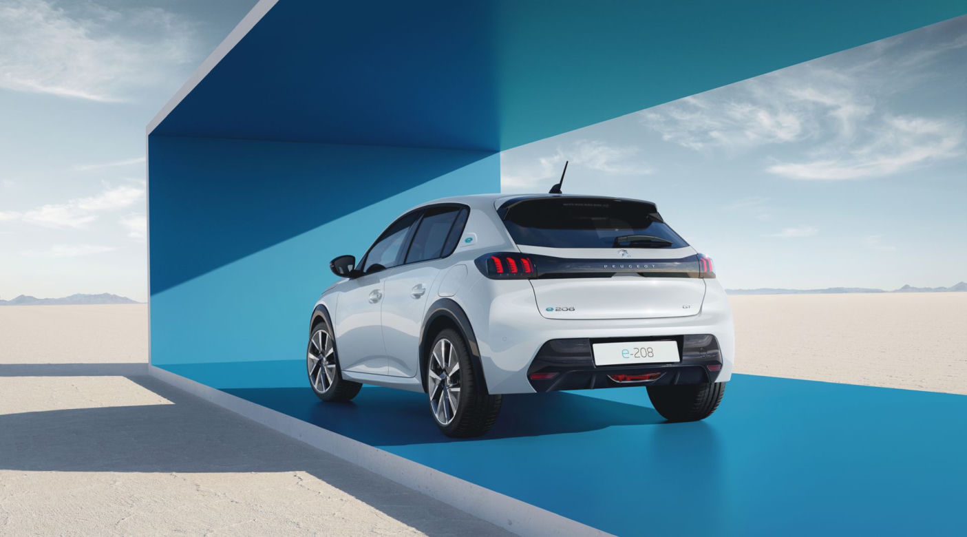 Peugeot e-208 (2023)