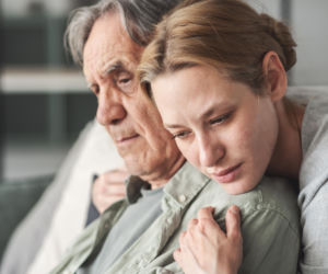 Nowotwory mogą chronić przed Alzheimerem? Przełomowe odkrycie chińskich naukowców