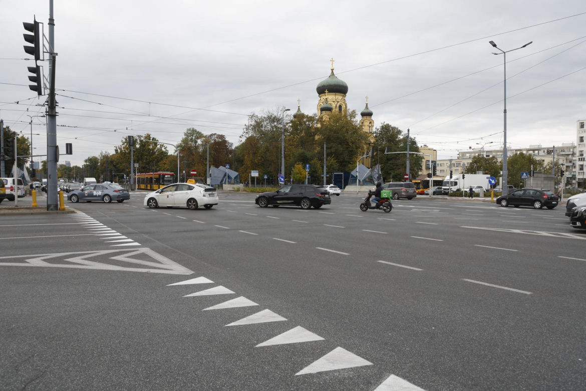 "Schowałabym się do szafy". Szokujące wypowiedzi warszawiaków po porannym alarmie. Zwracają uwagę na brak bezpieczeństwa w mieście