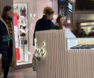 Agata Buzek na zakupach