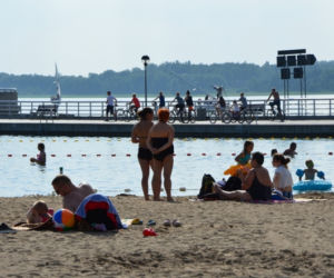 Gdzie nad jezioro na Warmii i Mazurach? Zobacz TOP 10 najlepszych plaż [GALERIA]