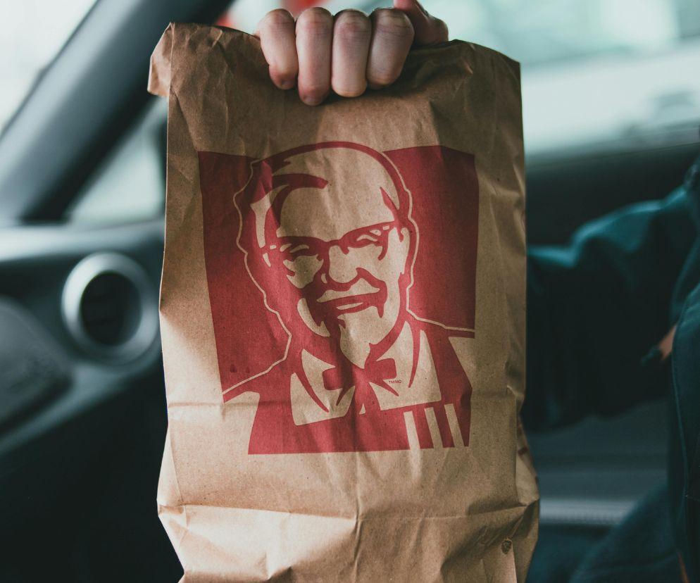 KFC w sobotę 15 sierpnia. Czy restauracje będą otwarte i w jakich godzinach?