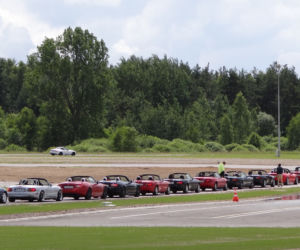 Mazda MX-5 - zlot 2014 fanów w Polsce na torze Jastrząb