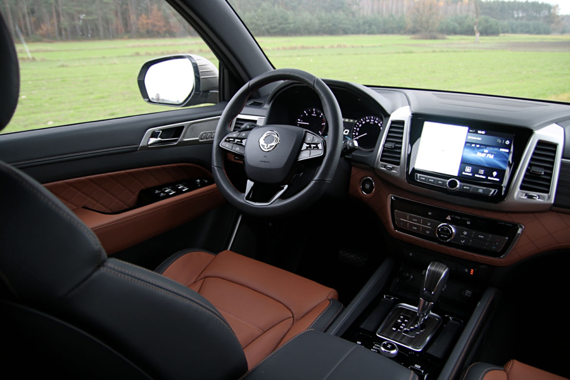SsangYong Rexton G4 2.2D 7AT 4WD Sapphire