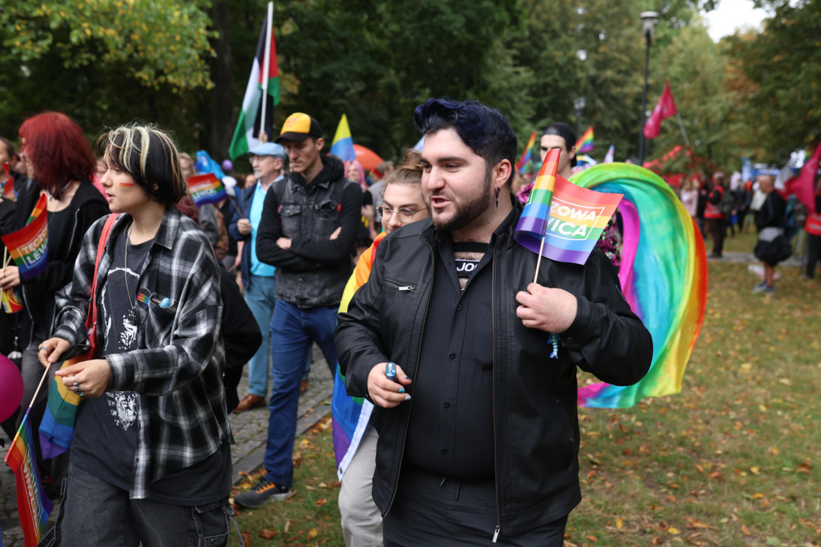 Marsz Równości w Katowicach 2025. Setki ludzi przeszło ulicami miasta. Były protesty