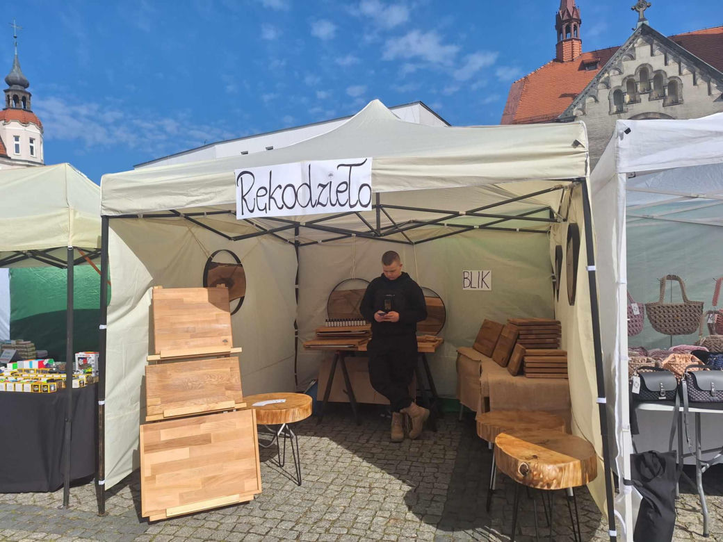 Jarmark wielkanocny w TarnowskIch Górach ZDJĘCIA