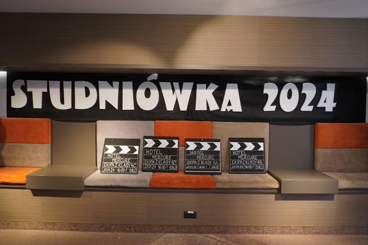 Studniówka  I Akademickiego Liceum Ogólnokształcącego im. Zasłużonych Ludzi Morza w Gdyni