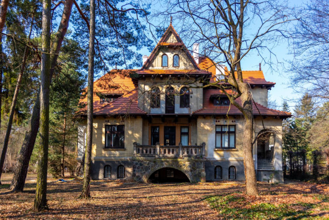 Willa Pod Góralem, ul. Sienkiewicza, Milanówek