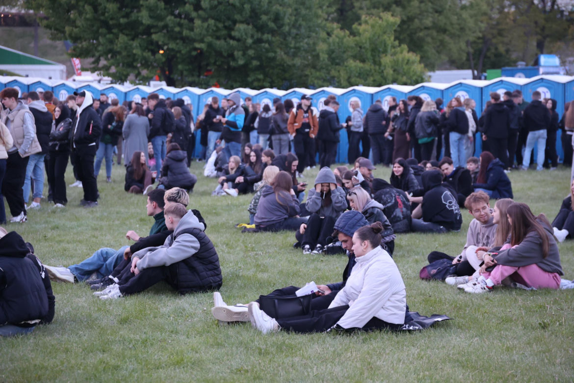 Tłum studentów bawił się pierwszego dnia Juwenaliów Politechniki Lubelskiej 2025