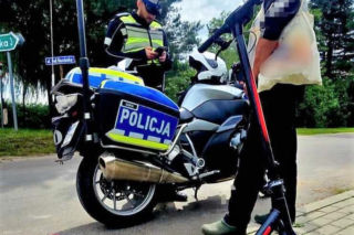 Na hulajnodze też trzeba być trzeźwym. Kosztowna przejażdżka 61-latka z Marzęcic