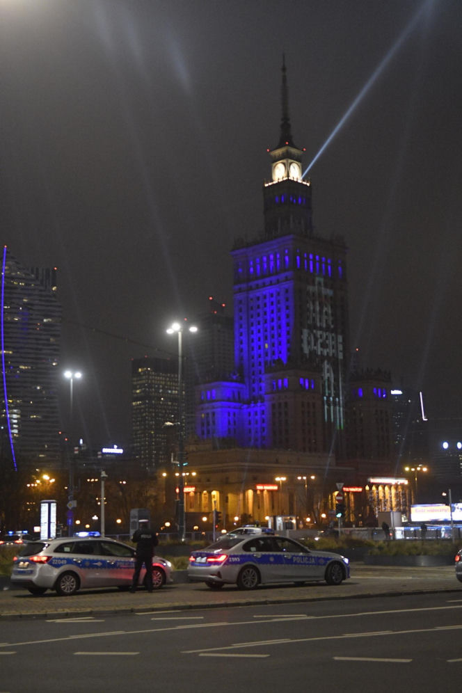 Sylwester w Warszawie sprzed lat. Tak stolica witała dawniej Nowy Rok