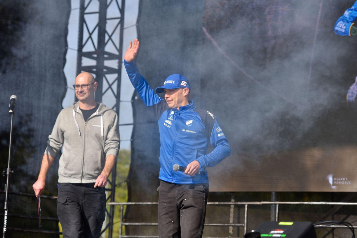 Tak PRES Toruń świętował mistrzostwo z kibicami! Feta pod Motoareną