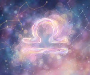 Horoskop dzienny Waga na 25 czerwca - To idealny dzień na odważny krok w Twojej karierze