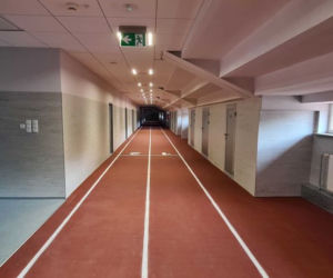 Remont na stadionie lekkoatletycznym. Nowe łazienki i szatnie [ZDJĘCIA]
