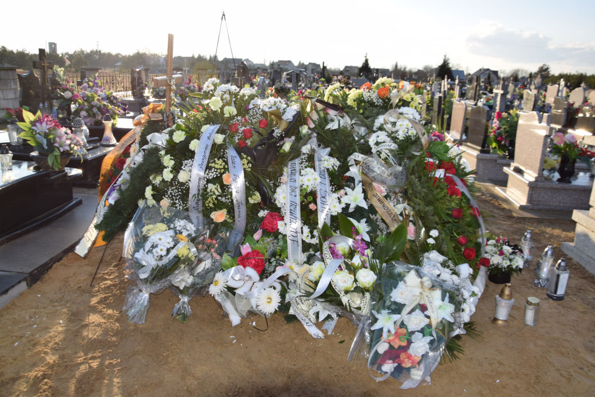 Podkarpacie. Bliscy pożegnali tragicznie zmarłego bohaterskiego tatę Anielki [ZDJĘCIA]