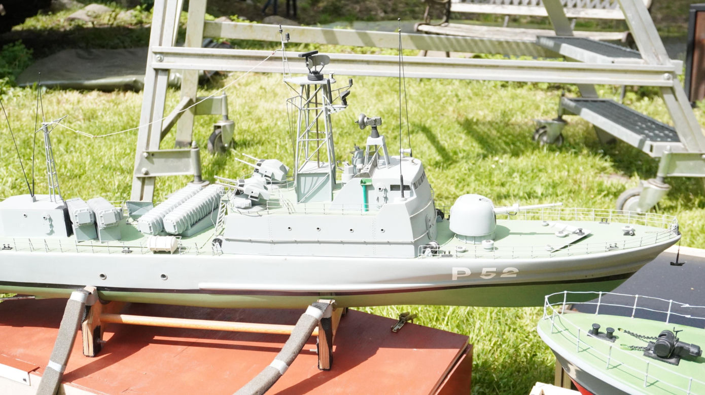 Piknik modelarski 2024 w Lubuskim Muzeum Wojskowym w Drzonowie
