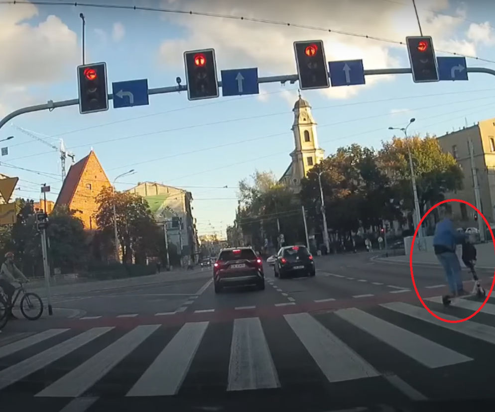 Wrocław. Groźny wypadek przy pl. Wróblewskiego. Hulajnoga w powietrzu! [FILM]