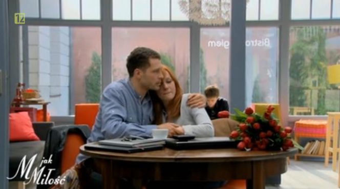 M jak miłość odc. 1080. Agnieszka (Magdalena Walach), Tomek (Andrzej Młynarczyk)