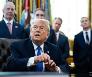 Trump ujawnia sensacyjne wieści! Iran chce się dogadać z USA?