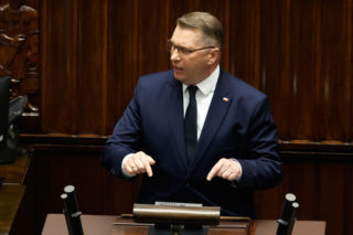 Aż 65% Polaków przeciwko Czarnkowi na premiera. Co na to jego zwolennicy?