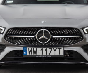 Mercedes-Benz CLA 220 4MATIC 7G-DCT
