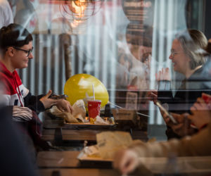 Otwarcie Max Burgers w Krakowie. To 13. lokal w Polsce [ZDJĘCIA]