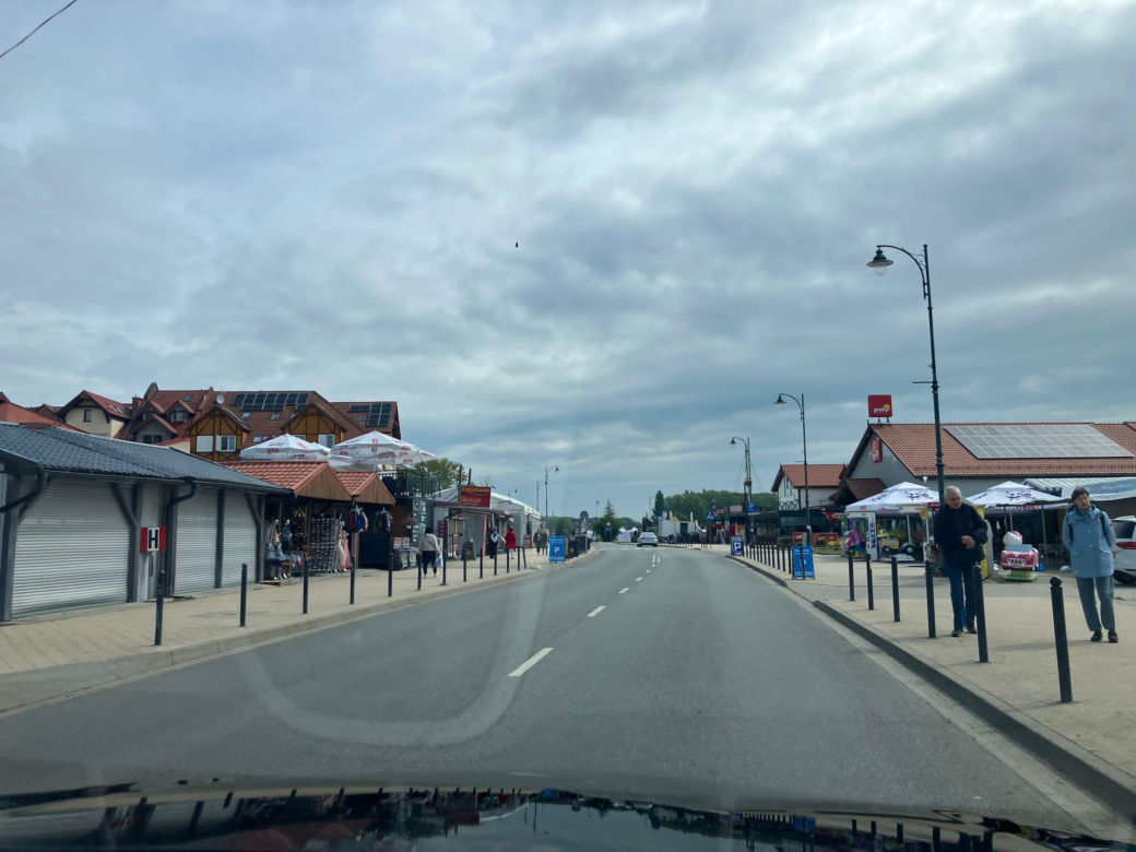 Krynica Morska to popularne miejsce na urlop. Jakie sątu ceny?