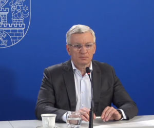 Ile zarabia Jacek Jaśkowiak?